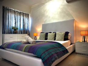 Suite Deluxe 1 bed, city OceanView, pool,Saune,Gym